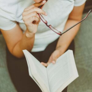 a person thinking while they read